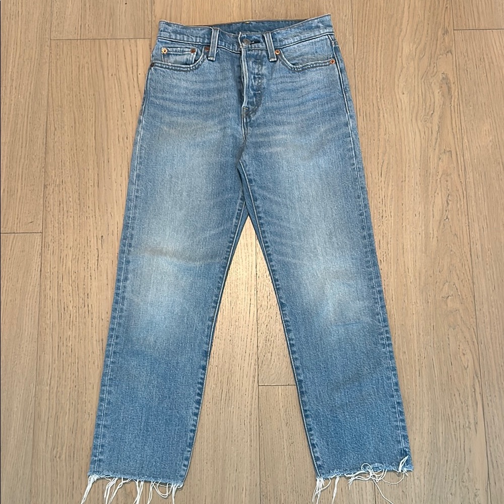 Levi’s Women’s Wedgie Crop Jean with Raw Hem